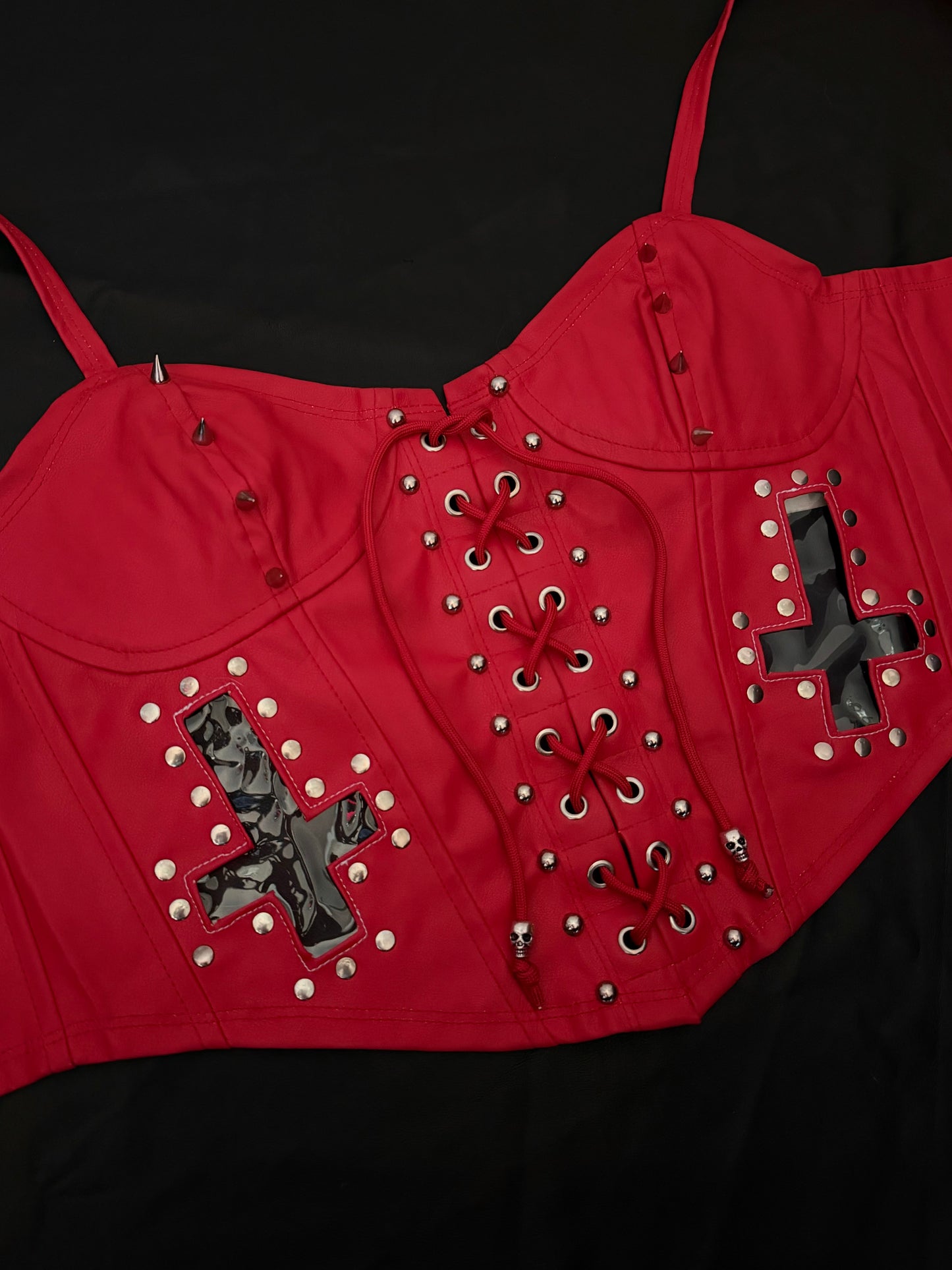 Hell Raiser Lace up Size M