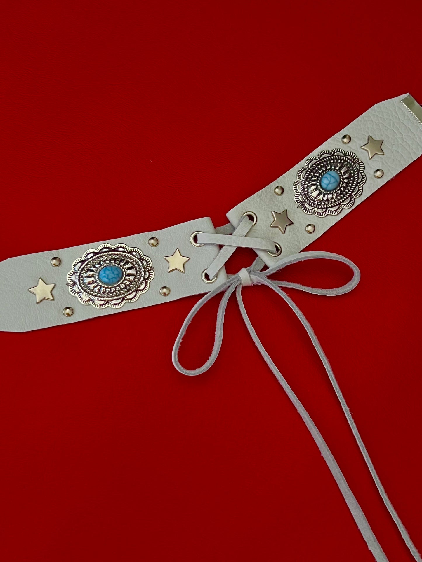 Rambler Choker White