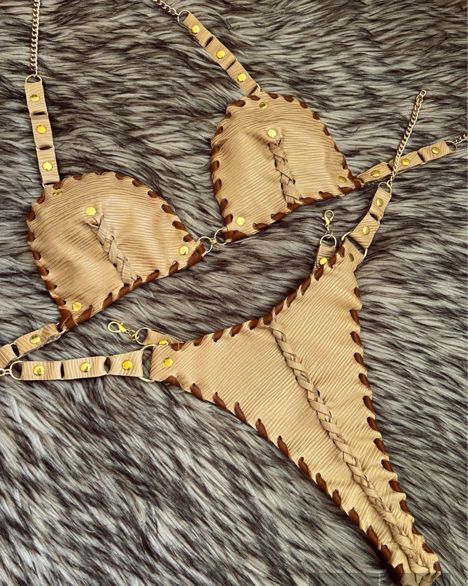 Desert Oasis A-B top/XS-M Leather Bikini