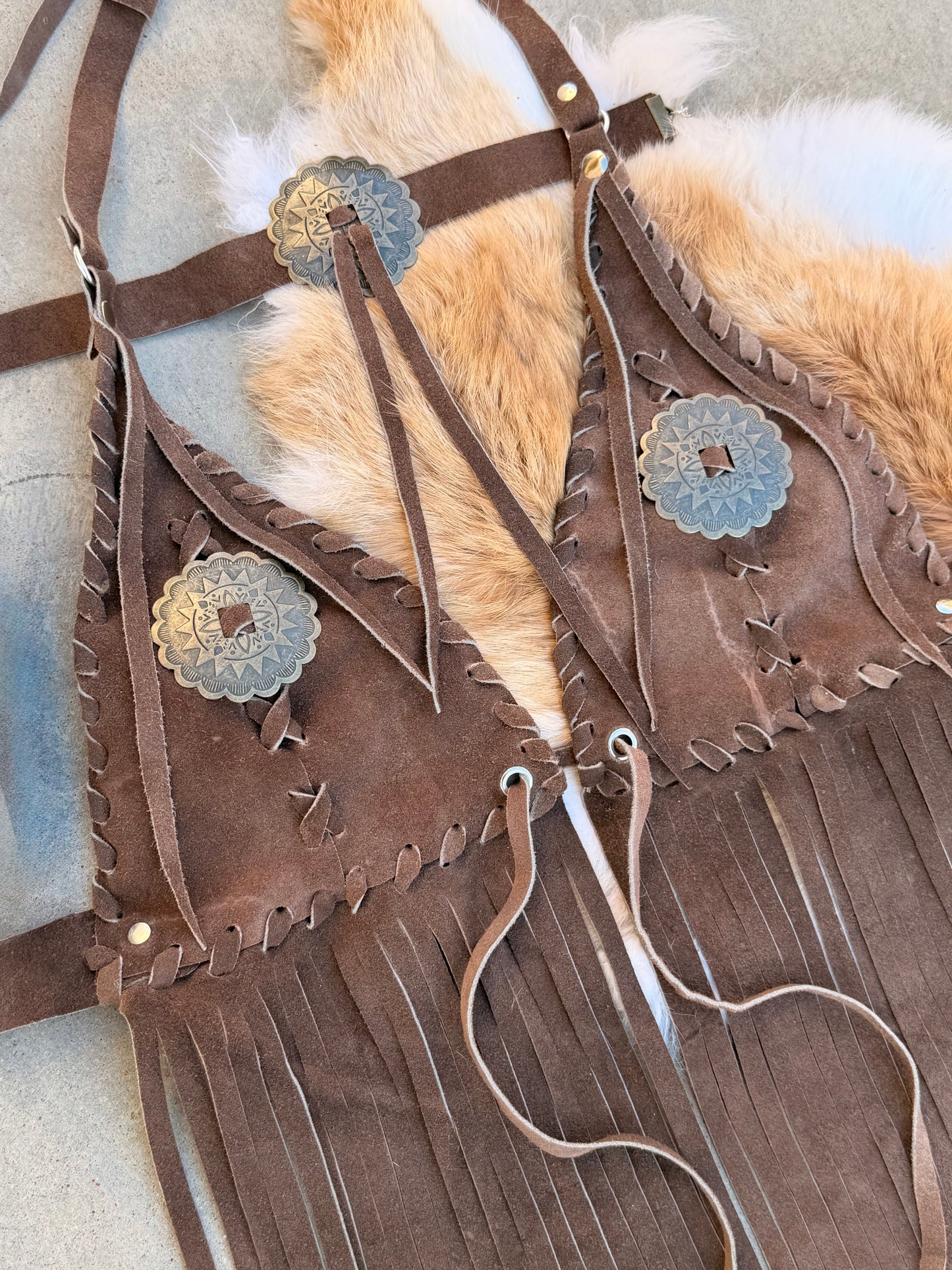 Tobacco Brown Halter & Choker